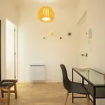 Centre - Balcon - A Pied - Tram A 2 Min アパート *