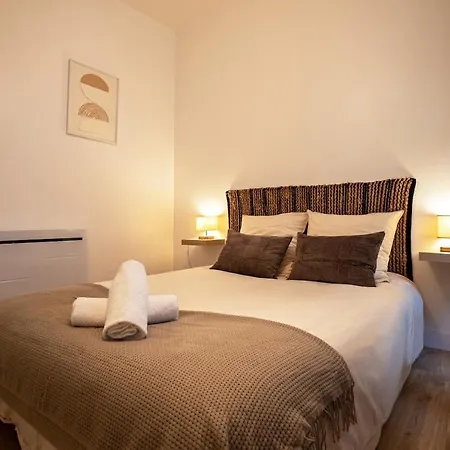 Centre - Balcon - A Pied - Tram A 2 Min Apartment Montpellier