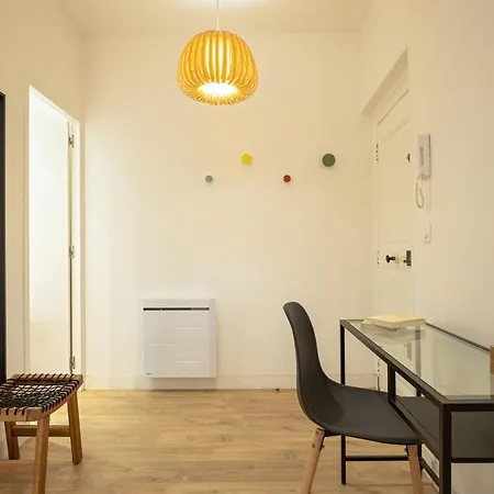 Centre - Balcon - A Pied - Tram A 2 Min Apartment *